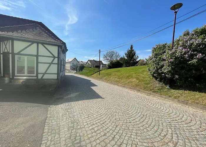 Zur Alten Tischlerei Apartman Schloeben